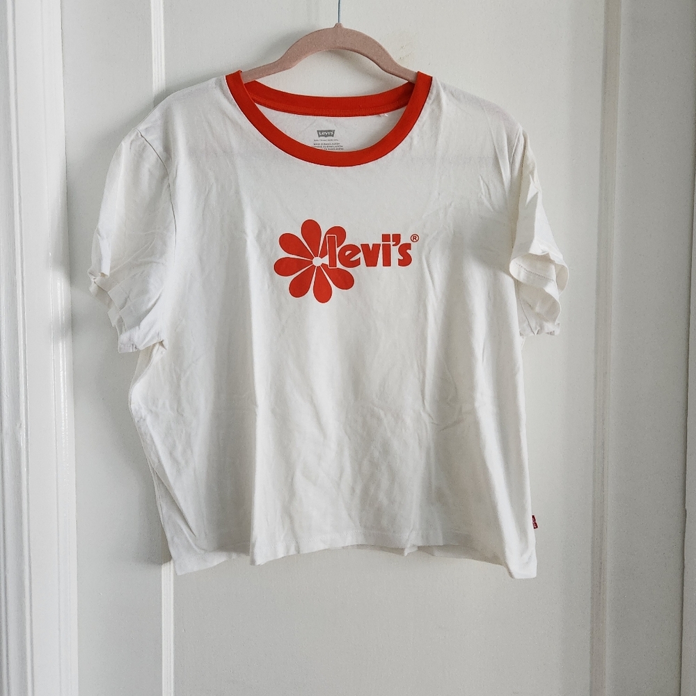 White Croppes Levi's Tee Shirt